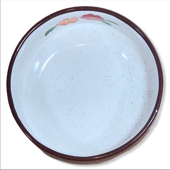 1970’s Children’s Dinnerware Set - Picture 8 of 10